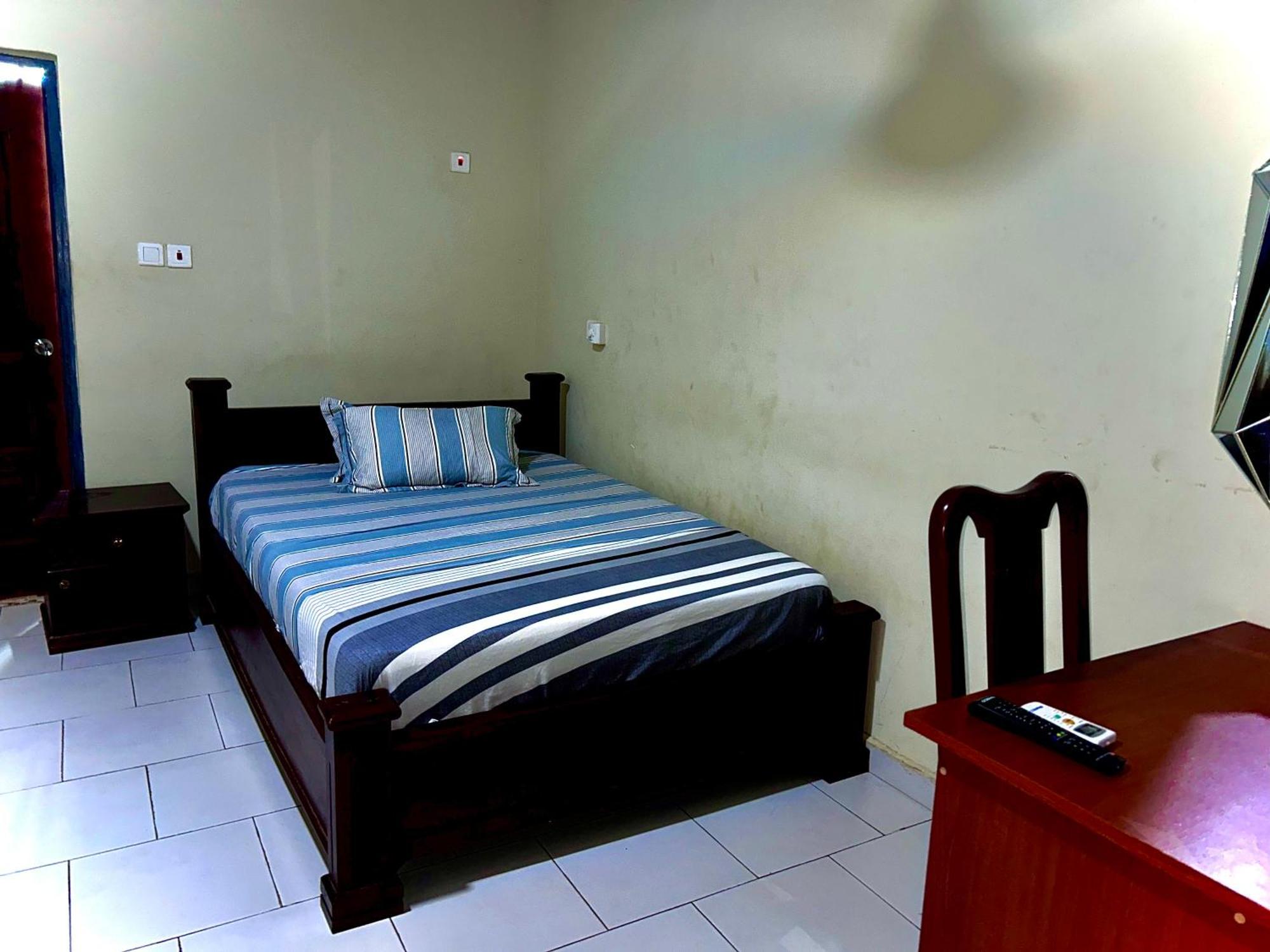 Adenta Jessie Hotel מראה חיצוני תמונה