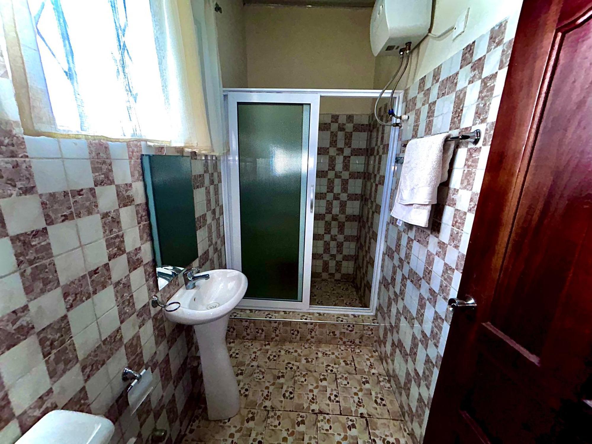 Adenta Jessie Hotel מראה חיצוני תמונה