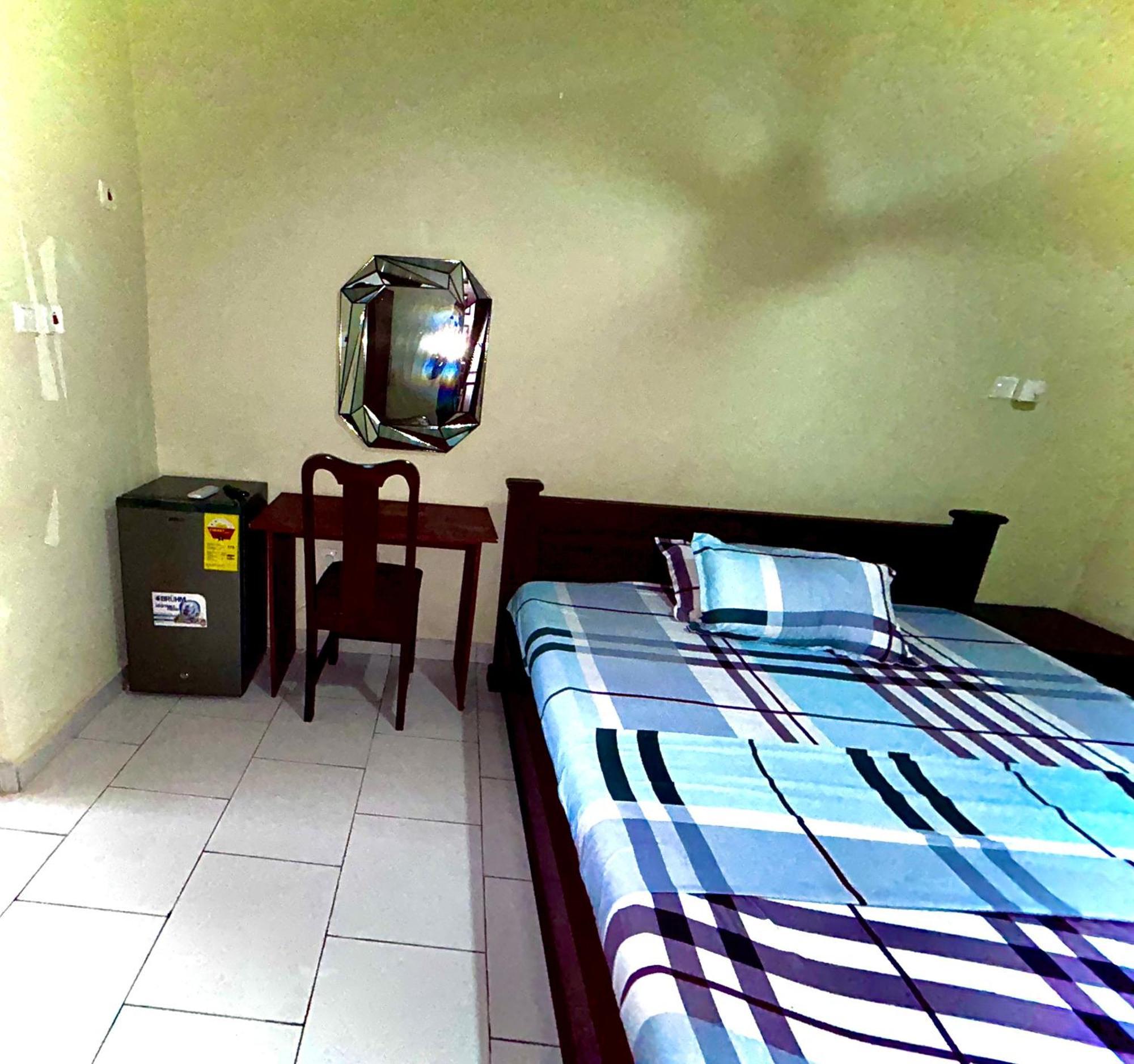 Adenta Jessie Hotel מראה חיצוני תמונה